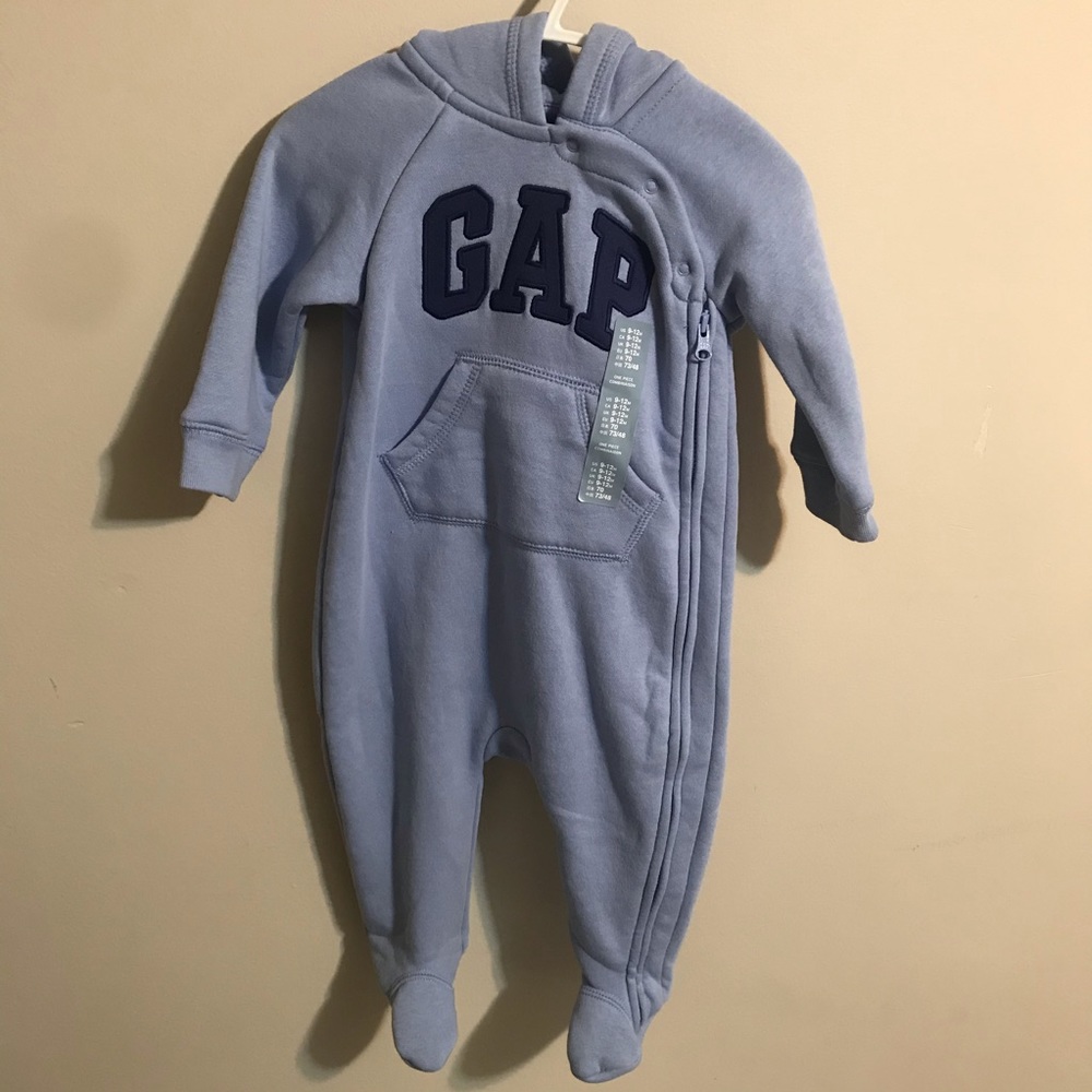 Baby Gap One-Piece Size 9-12 Months NWT